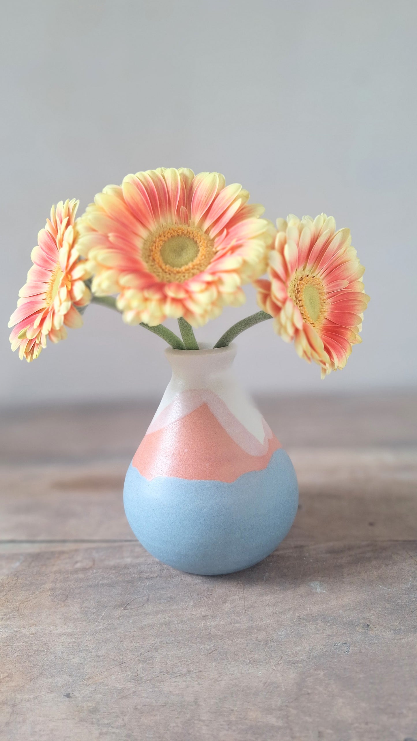 White Henna Blue Mountain Vase