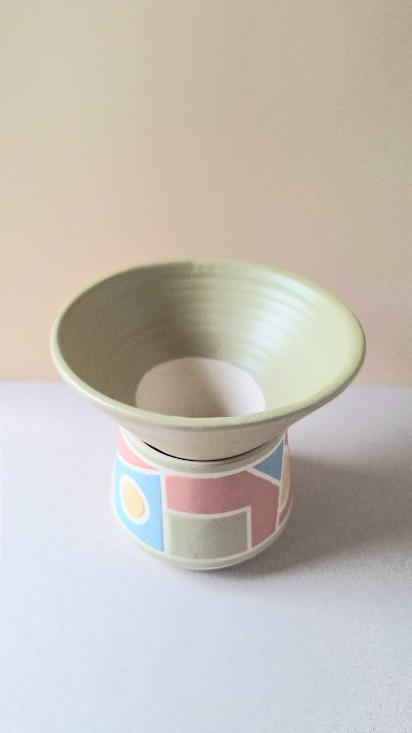 Avocado Geo Angled Planter