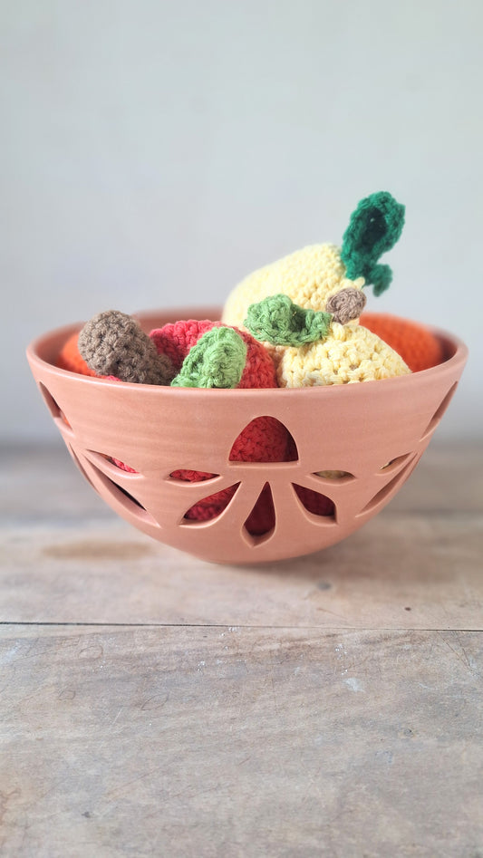 Henna Ecinacea Fruit Bowl