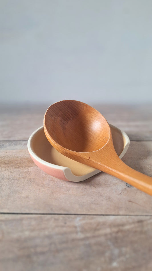 Straw/Henna Spoon Rest