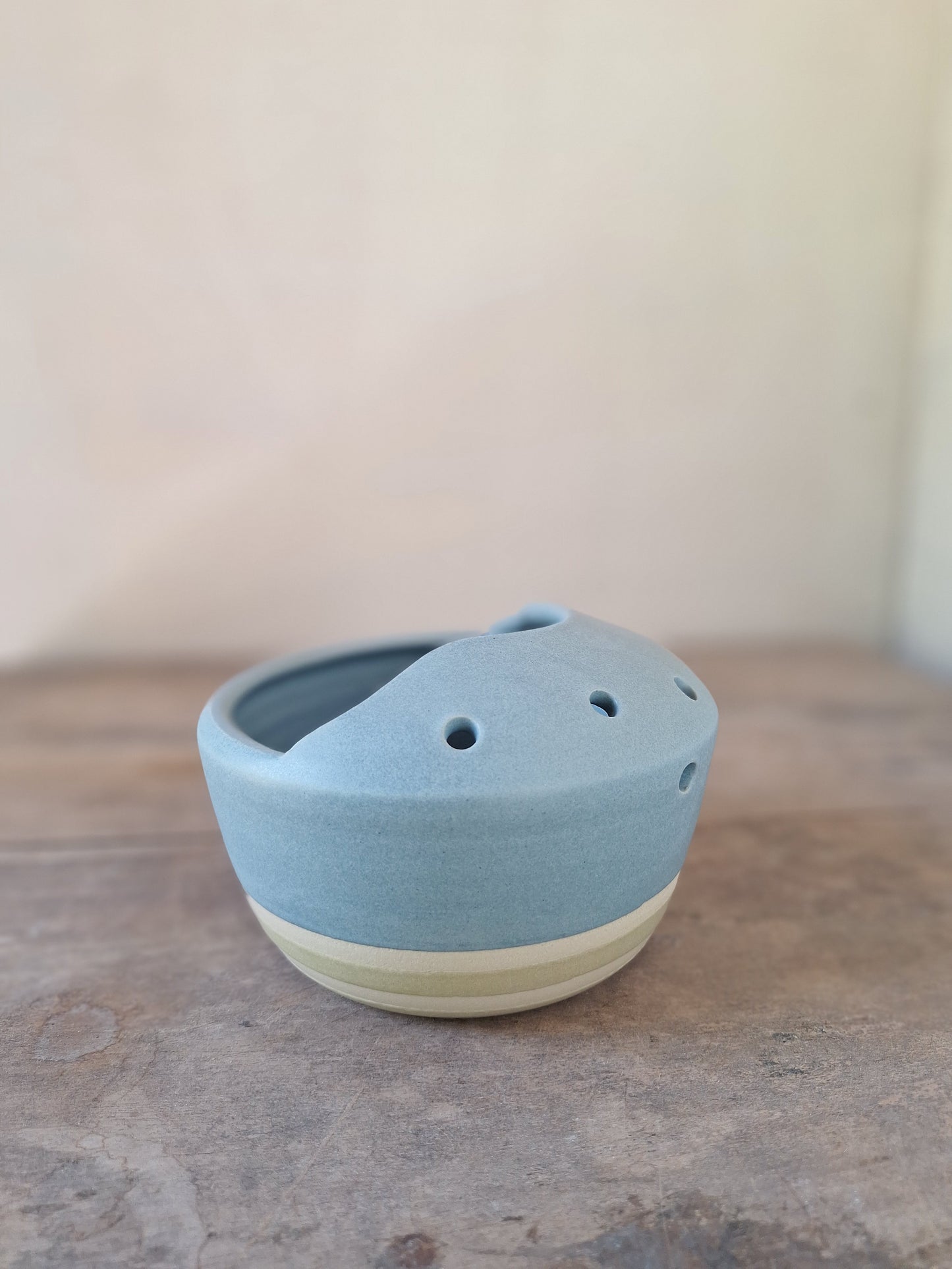 Blue/AvocadoBerry Strainer